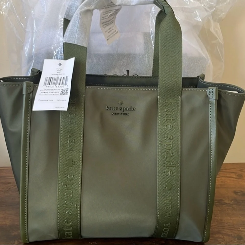 NWT Kate Spade Nylon Everyday Small Tote / Cross Body / Purse - Picture 3 of 7